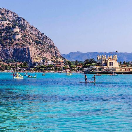 Casa Mandorlo A Mondello Apartment ภายนอก รูปภาพ